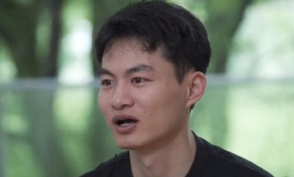 体操冠军退役卖起臭鳜鱼 他隔断再被别东谈主安排东谈主生